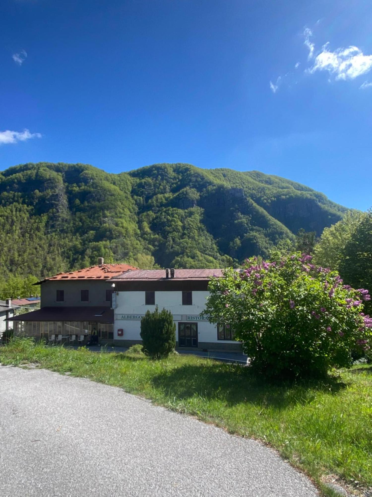 Albergo La Villa Abetone Exterior foto